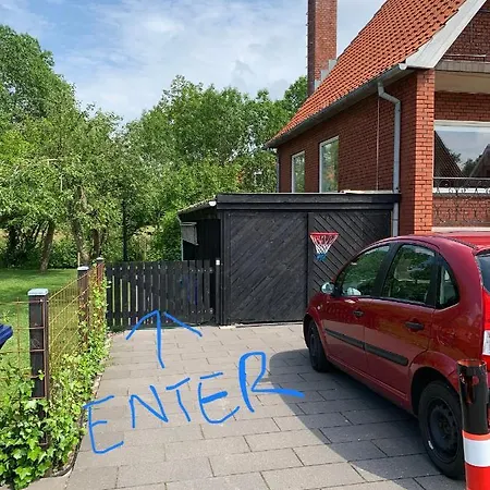 Selvbetjent Lejlighed I Centrum Ved Aen * Ribe